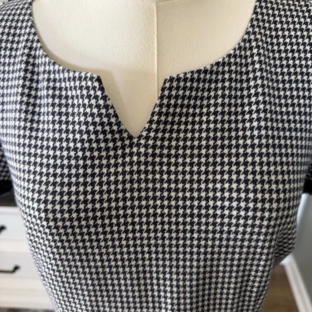 Talbots Houndstooth Sheath Dress Size 6 Navy Trim Pockets - Picture 5 of 13